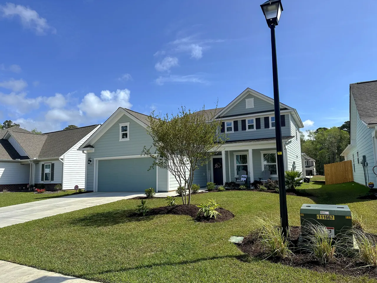 A well-kept home exterior and lawn in the Grand Strand.